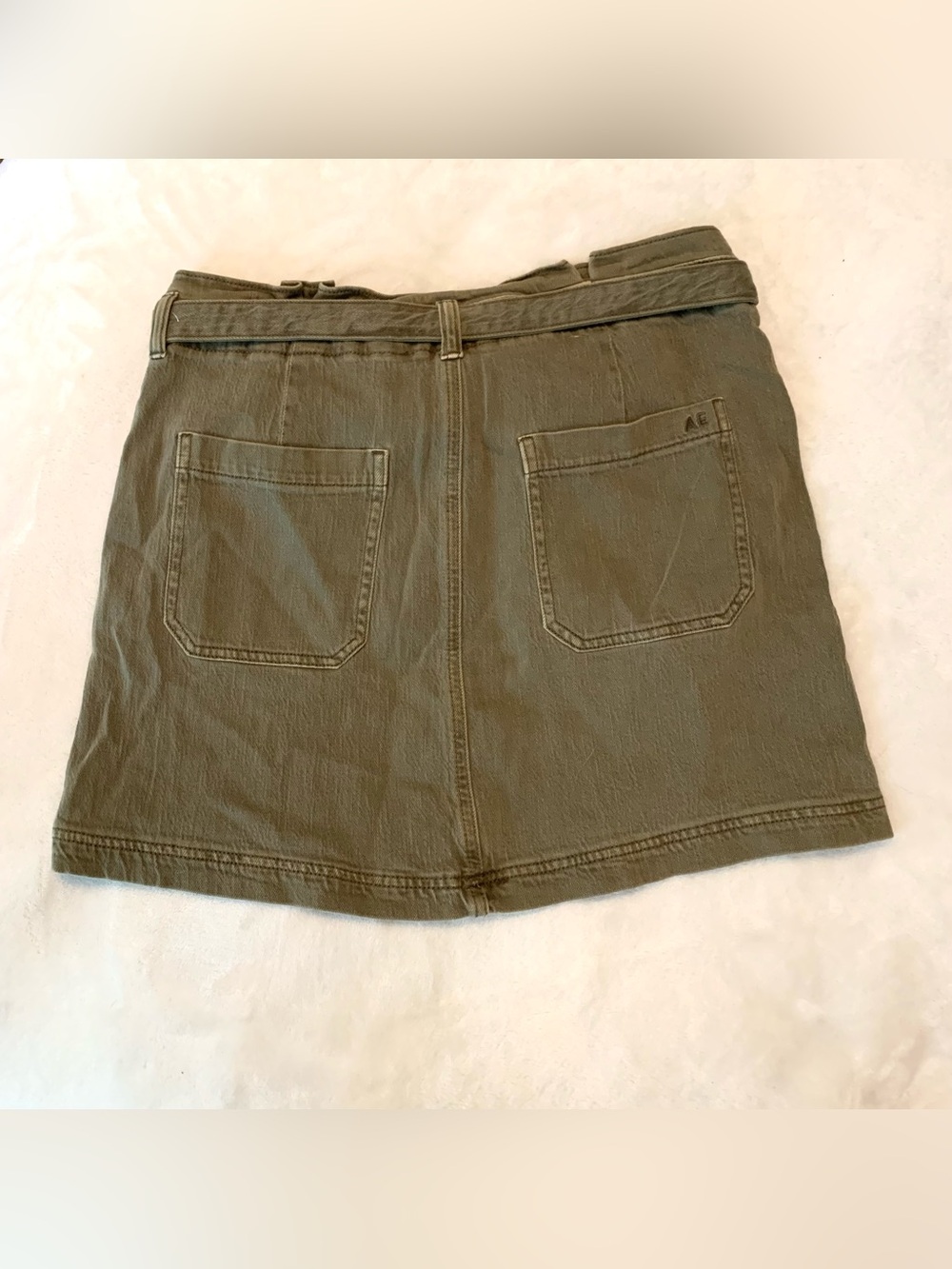 NWOT American Eagle Green Highest Rise Paperbag Mini Skirt Size 10 - Picture 2 of 4